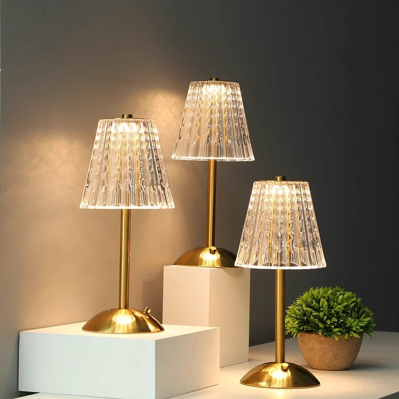 скандинавский современный отель Decor Bedside Luxury Desk светильник Cordless USB-перезаряжаемый Acrylic хрустальный Lampshade LED настольная лампа