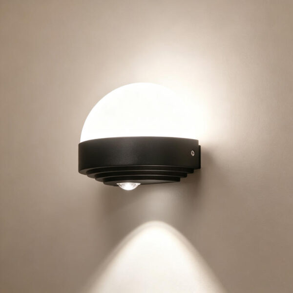 The современный уличный LED Wall светильник