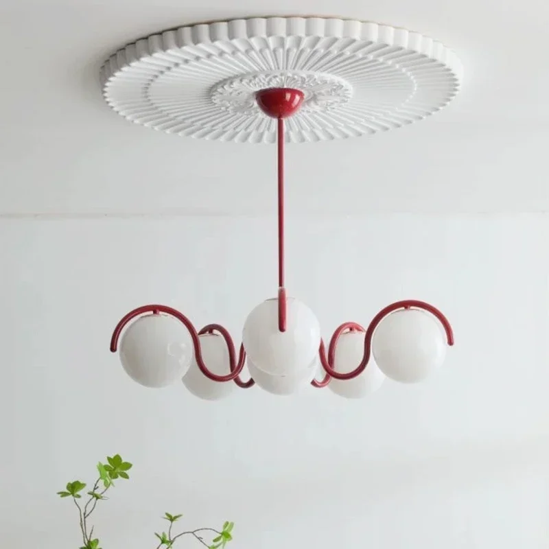 Modern Creative LED Metal Ceiling Chandelier Lamp Design Glass Suspension Pendant Light Red Home Decor Living Room Bedroom